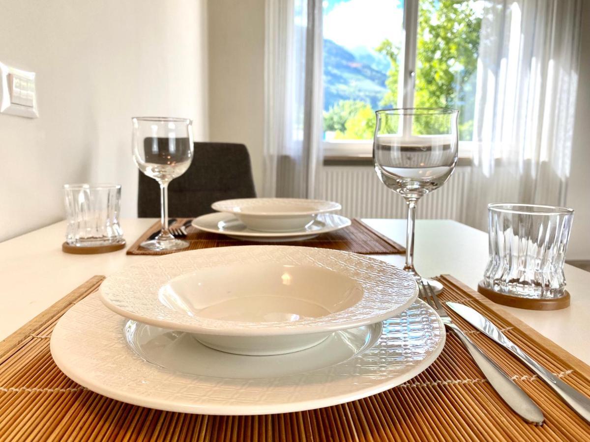 Bright Studio Apartment With Free Private Parking Merano Extérieur photo